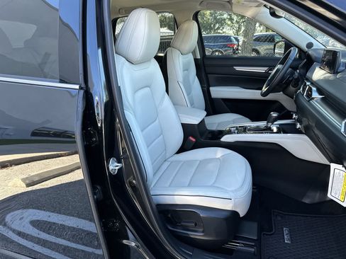Used 2025 MAZDA CX-5 AWD 2.5 S w/ Premium Plus Pkg image 9