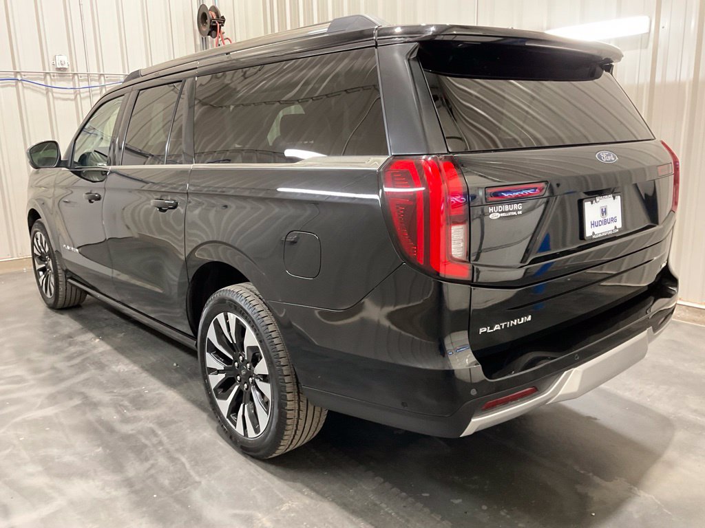 Used 2025 Ford Expedition Max Platinum w/ Driver's Package AWD/4WD image 25