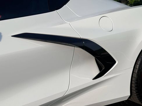 Used 2023 Chevrolet Corvette Stingray Premium Cpe w/ Z51 Performance Package RWD image 99