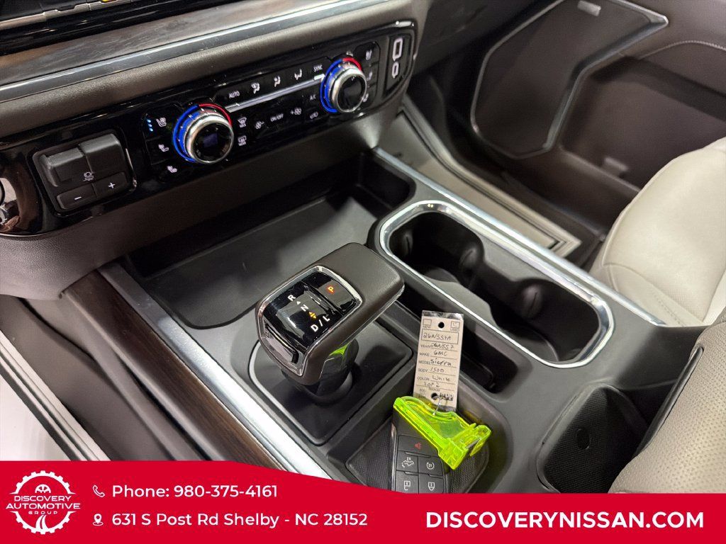 Used 2025 GMC Sierra 1500 SLT w/ SLT Premium Plus Package AWD/4WD image 26