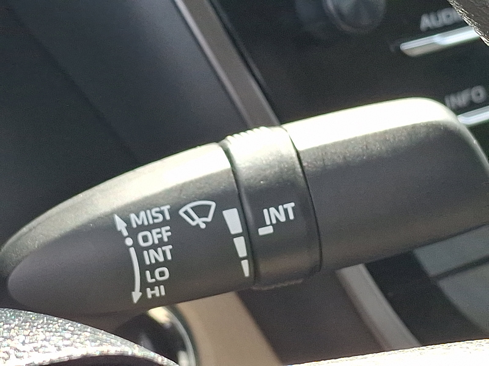 Used 2018 Toyota Camry LE w/ Convenience Package FWD image 25