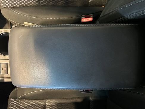 Used 2015 Subaru Outback 2.5i Premium image 17