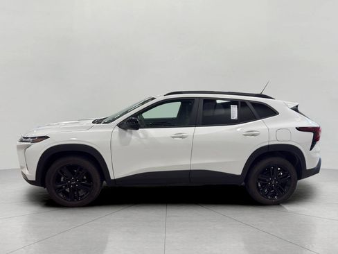 Used 2025 Chevrolet Trax ACTIV w/ Driver Confidence Package image 5