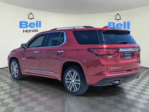 Used 2023 Chevrolet Traverse High Country AWD/4WD image 3