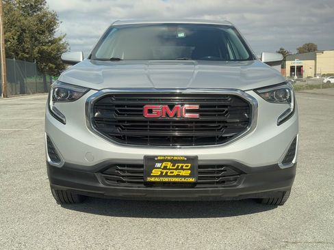Used 2018 GMC Terrain SLE image 12
