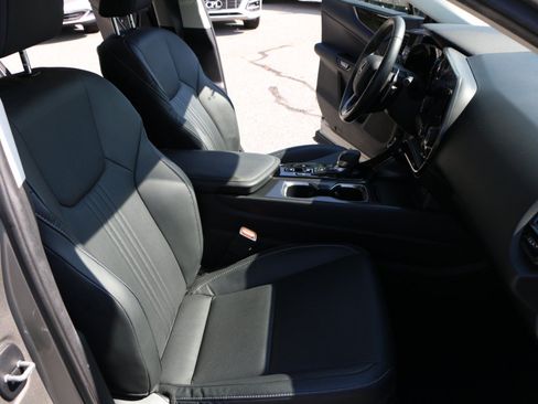 Used 2024 Lexus NX 250 FWD w/ Towing Package (2000 Lbs) image 27