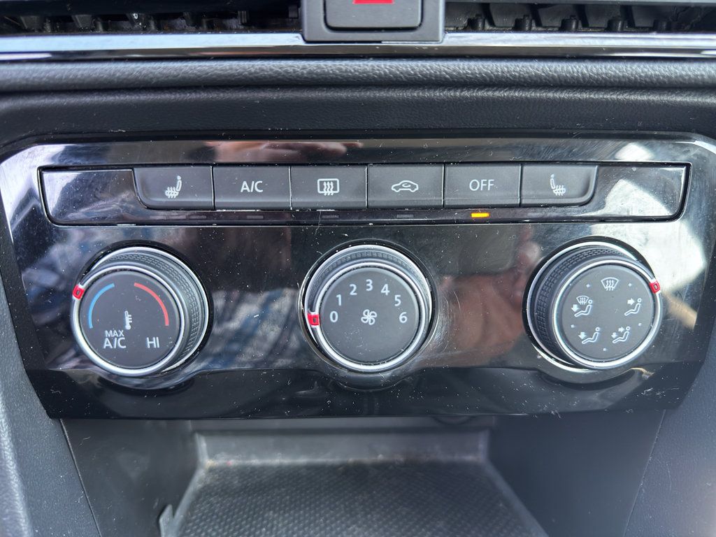 Used 2024 Volkswagen Taos S AWD/4WD image 19