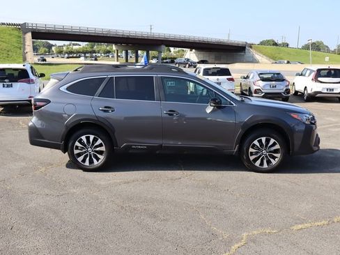 Certified 2025 Subaru Outback Limited w/ Popular Package #2 AWD/4WD image 9
