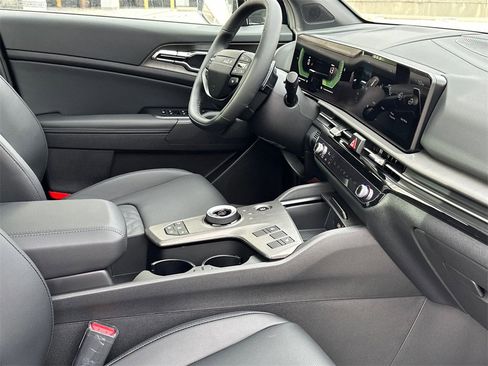 New 2026 Kia Sportage X-Line image 14