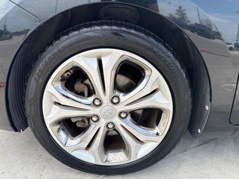 Used 2013 Hyundai Elantra GT w/ Style Pkg FWD image 9