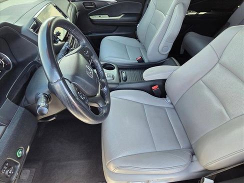 Used 2023 Honda Passport EX-L image 14