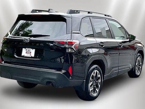 Certified 2025 Subaru Forester Premium w/ Convenience Package #2 AWD/4WD image 5