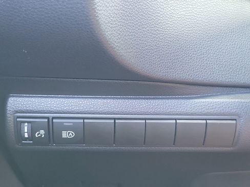 Certified 2023 Toyota Corolla LE image 34