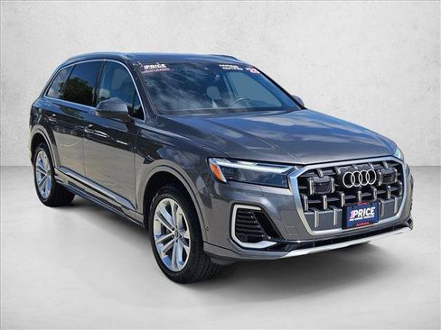 Used 2025 Audi Q7 3.0T Premium Plus AWD/4WD image 3