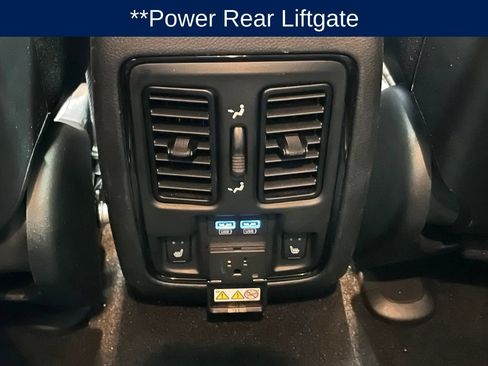 Used 2024 Dodge Durango R/T AWD/4WD image 10