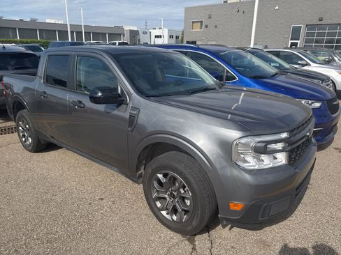 Used 2024 Ford Maverick XLT w/ XLT Luxury Package AWD/4WD image 6