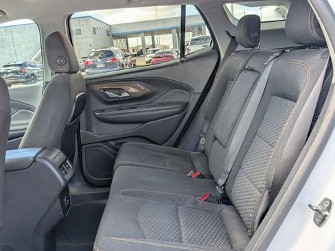 Used 2018 GMC Terrain SLE image 22