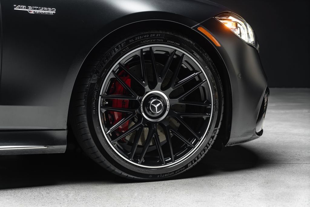 Used 2025 Mercedes-Benz S 63 AMG S image 7