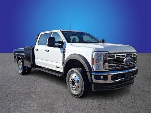 New 2026 Ford F450 XLT w/ XLT Value Package image 2