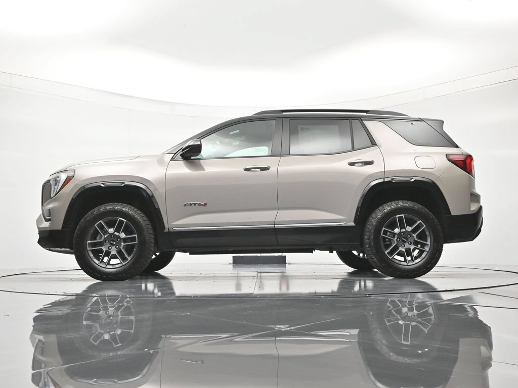 Used 2026 GMC Terrain AT4 w/ Technology Package II AWD/4WD image 44