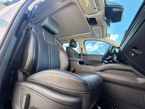 Used 2024 Kia Sorento EX w/ Panoramic Sunroof Package FWD image 29