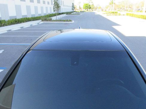 Used 2016 BMW 528i Sedan image 10