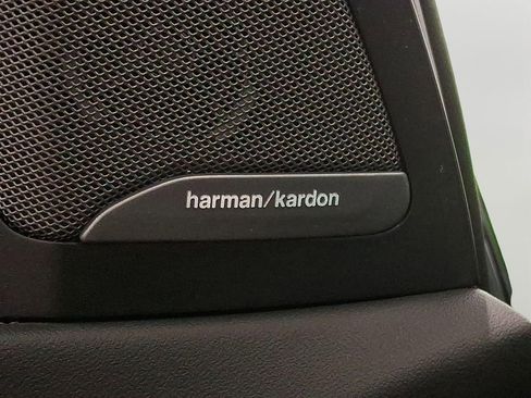 Certified 2025 BMW X7 xDrive40i image 32