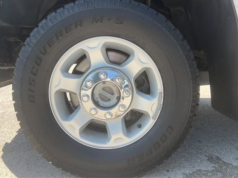 Used 2016 Ford F250 XL w/ XL Appearance Package AWD/4WD image 21