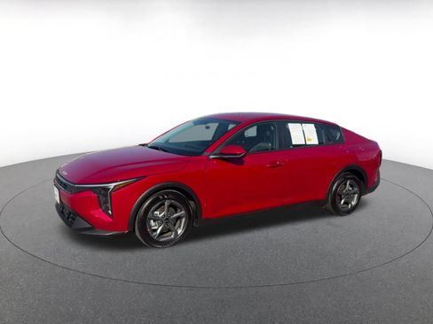 Used 2026 Kia K4 FWD image 7
