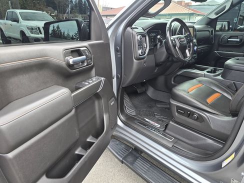 Used 2020 GMC Sierra 1500 AT4 w/ AT4 Premium Package AWD/4WD image 27