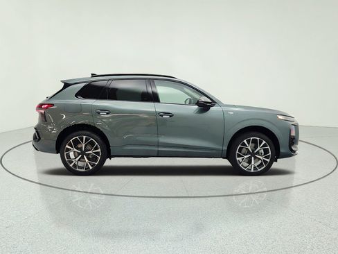 New 2026 Audi Q3 quattro 2.0T AWD/4WD image 4
