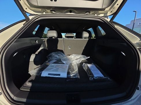 New 2026 Volkswagen Tiguan SE R-Line image 20