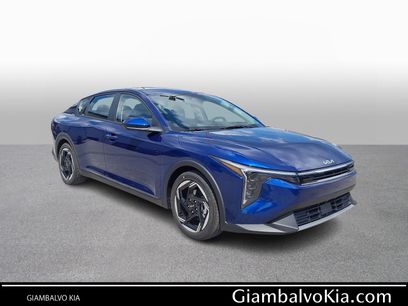 New 2025 Kia K4 EX