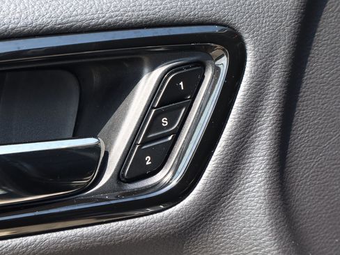 Used 2024 Dodge Durango GT AWD/4WD image 15