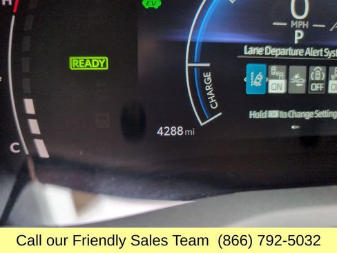 Used 2025 Toyota Camry SE w/ Convenience Package AWD/4WD image 19