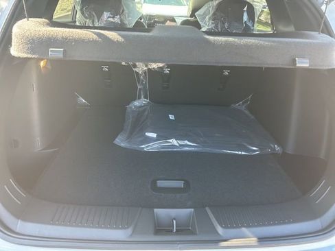 New 2026 Chevrolet Trax RS w/ Sunroof Package image 16