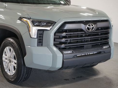 Used 2024 Toyota Tundra SR5 image 4