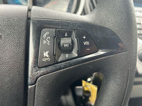 Used 2013 Chevrolet Equinox LS FWD image 19