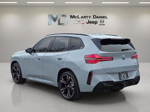 Used 2025 BMW X3 M50 w/ Premium Package image 4