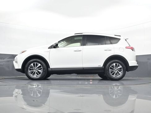 Used 2016 Toyota RAV4 XLE AWD/4WD image 29