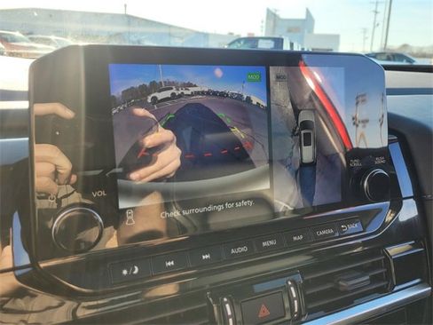 Certified 2023 Nissan Pathfinder SL w/ SL Premium Package image 20