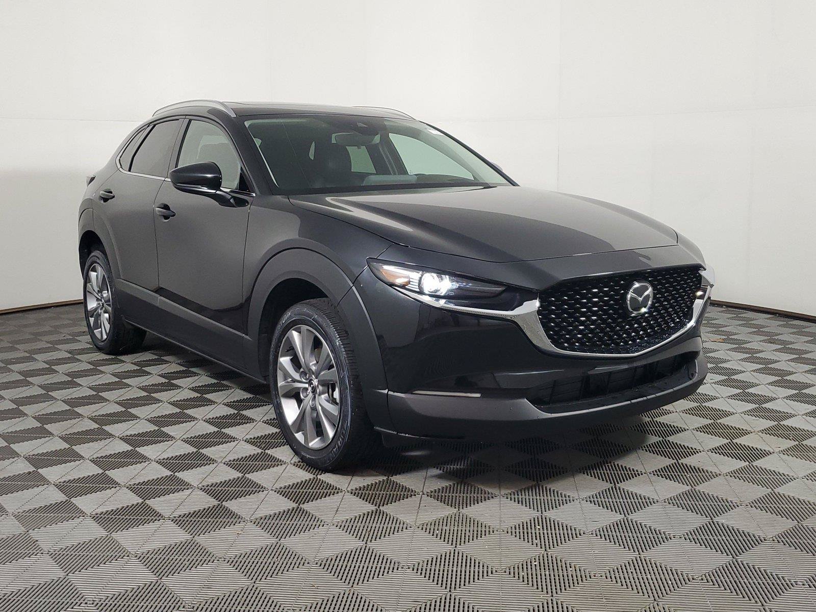 Used 2022 MAZDA CX-30 AWD 2.5 S w/ Premium Package image 3