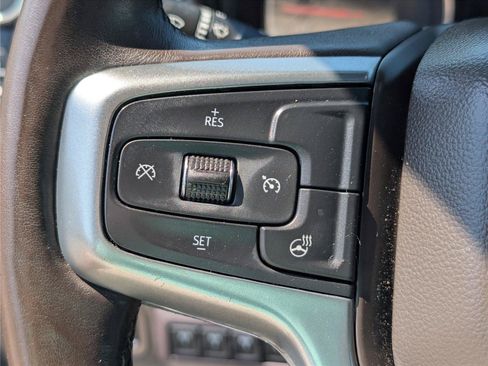 Used 2022 Chevrolet Silverado 2500 LTZ w/ LTZ Convenience Package AWD/4WD image 19