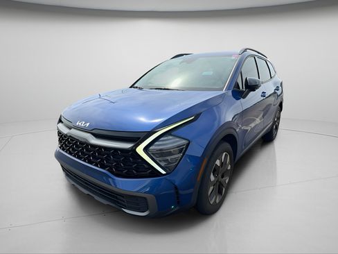 Used 2024 Kia Sportage X-Line AWD/4WD image 2