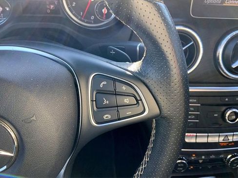 Used 2018 Mercedes-Benz CLA 250 4MATIC image 15