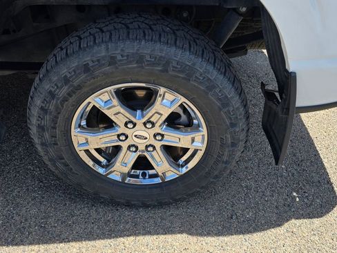 Used 2022 Ford F150 Lariat w/ Equipment Group 502A High AWD/4WD image 8