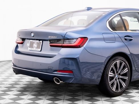 Certified 2025 BMW 330i xDrive Sedan AWD/4WD image 38