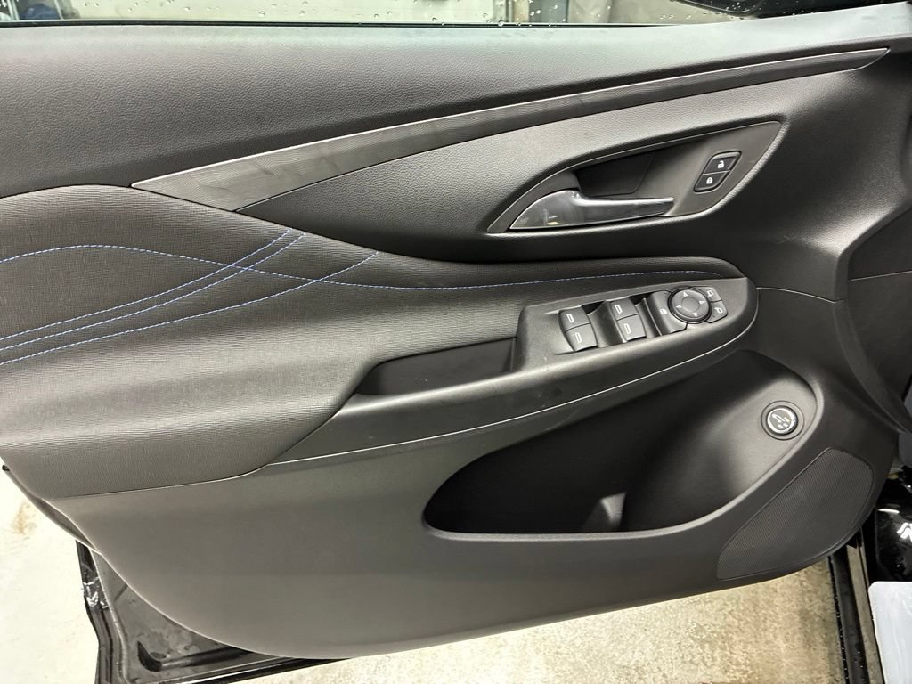 New 2026 Buick Envista Sport Touring w/ Convenience I Package FWD image 19