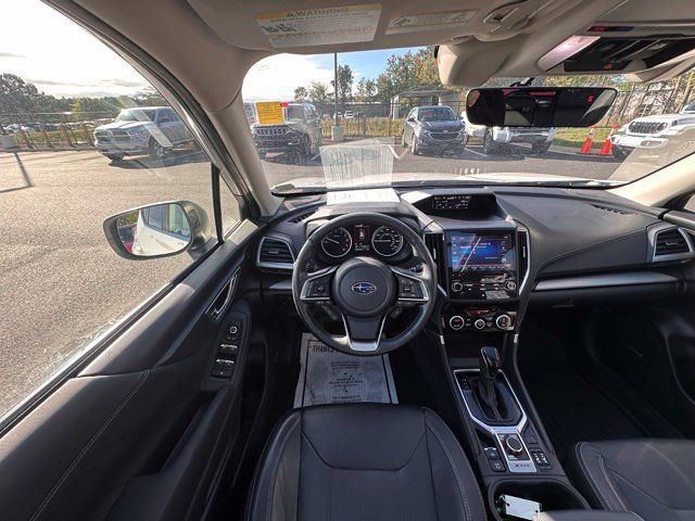 Used 2019 Subaru Forester Limited AWD/4WD image 17
