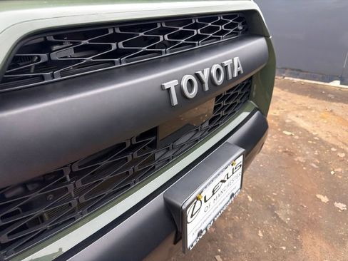 Used 2020 Toyota 4Runner TRD Pro AWD/4WD image 32